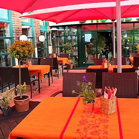 Hotel & Restaurant 5 Linden